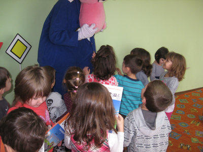 Inspector Hitami in nursery school "Alen Mak"